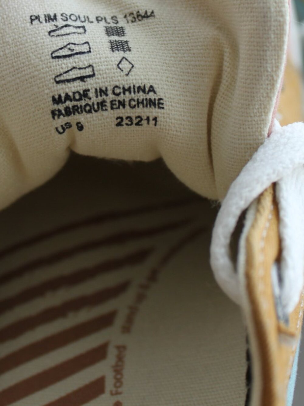 NWOT Taos Plim Soul Sneakers Size 9 - Pink Mustard Blue Comfort Canvas ✨ - Picture 8 of 9